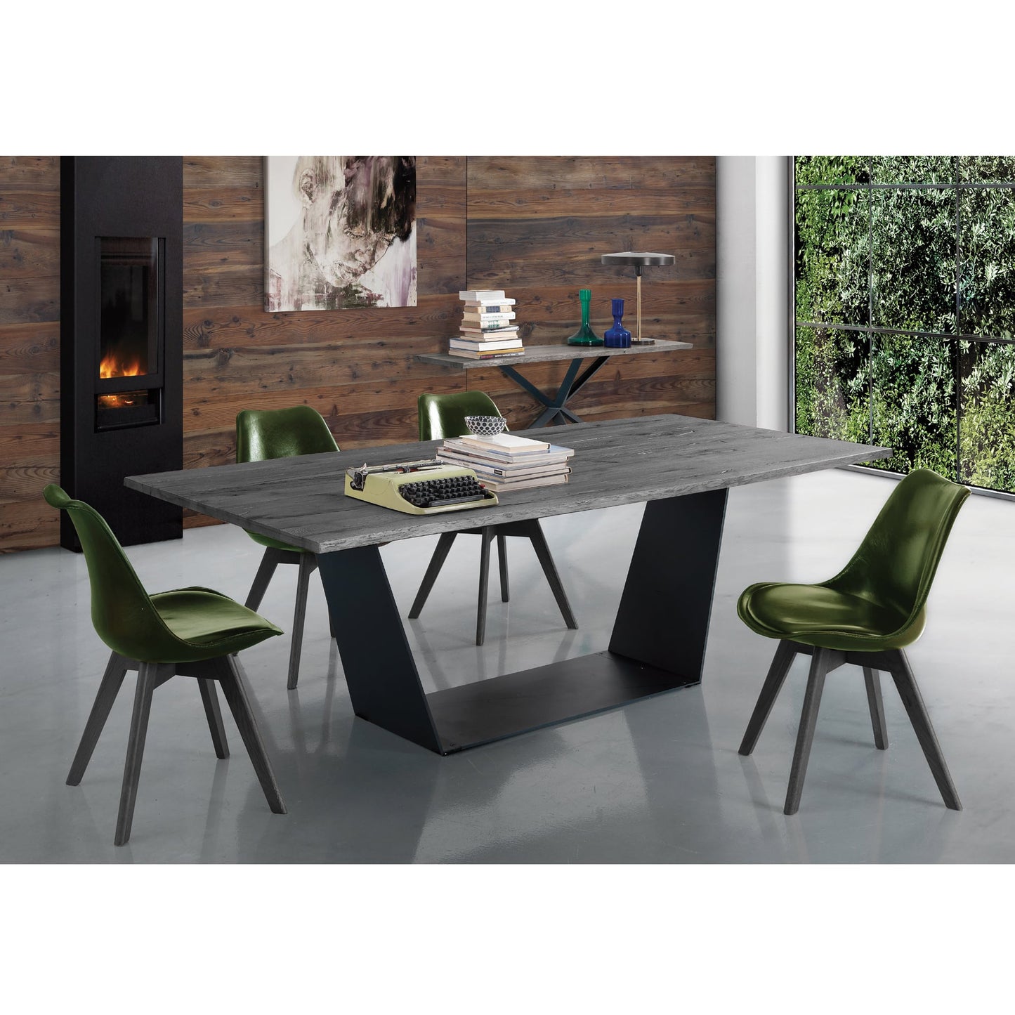 Elio Dining Table